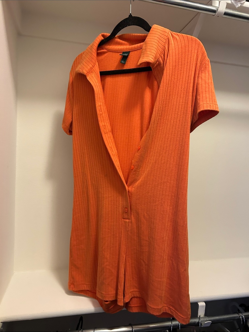 Collared Orange Ribbed Button Romper - Picture 2 of 2